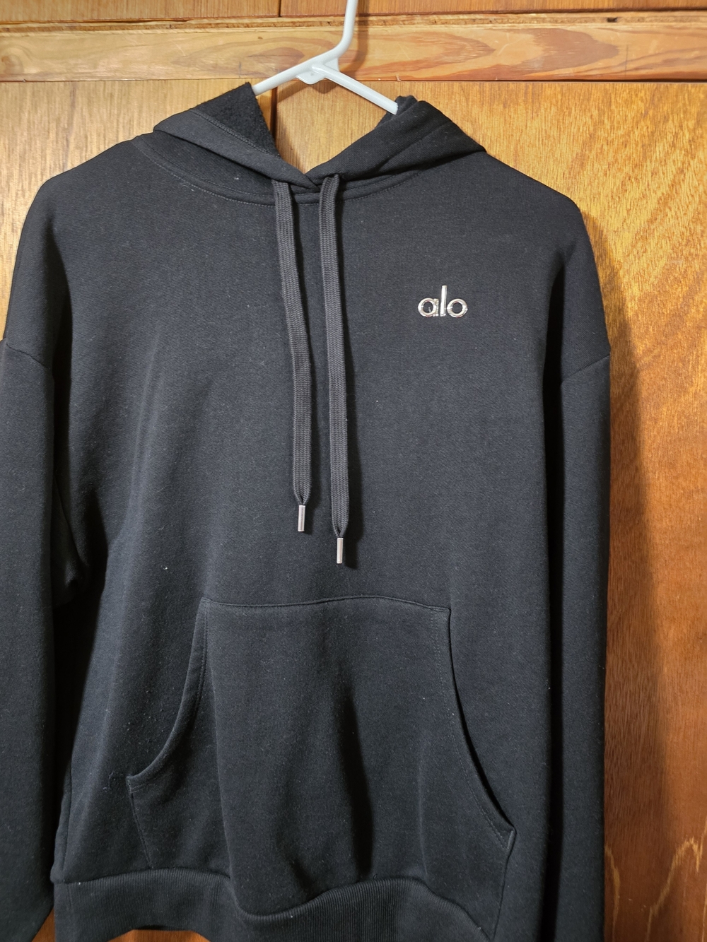 ALO Yoga Womens Black Logo Pullover Hoodie